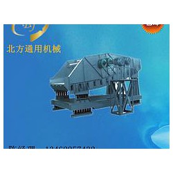 北方通用機械自定義中心振動篩批發(fā)：制造生產振動篩